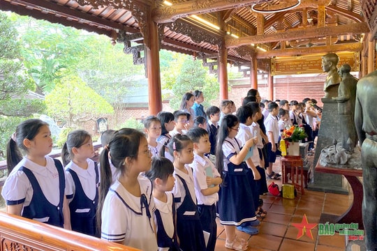 Địa chỉ giáo dục lòng yêu nước