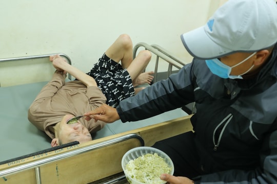 Loạt bài viết gây chấn động trên báo Mỹ về di chứng dai dẳng của chất da cam