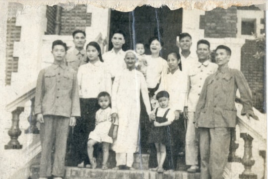 Kỷ niệm những ngày đầu về thủ đô của gia đình Đại tướng Nguyễn Chí Thanh